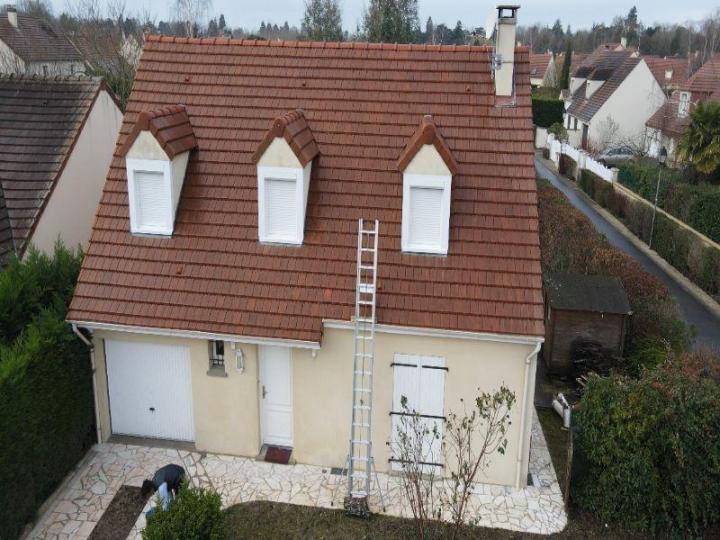 Service de Nettoyage de toiture à vapeur Tournan-en-Brie