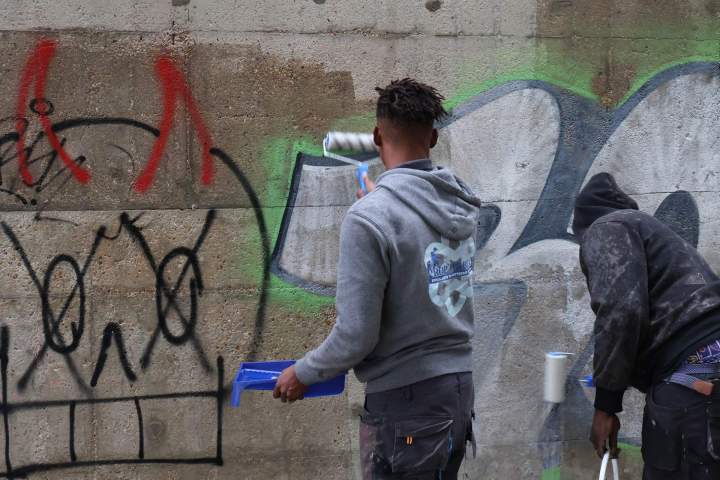 Enlèvement graffiti pour façade propre Tournan en Brie